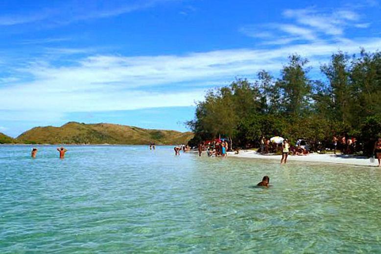 Vila Kitnet Da Izumi Cabo Frio Exteriér fotografie